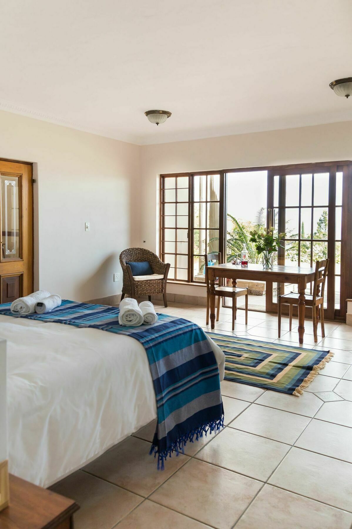 Moncrieff Manor Hotel Knysna Bagian luar foto